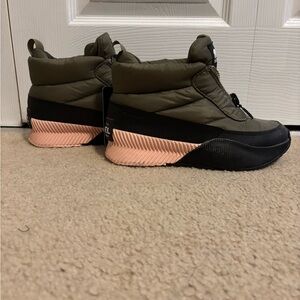 Sorel Women's Winter Boots in Olive and Black